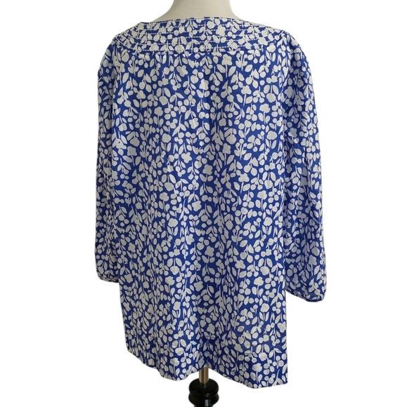 Boden Blue and White Floral Print Top Size 14R - Picture 2 of 4